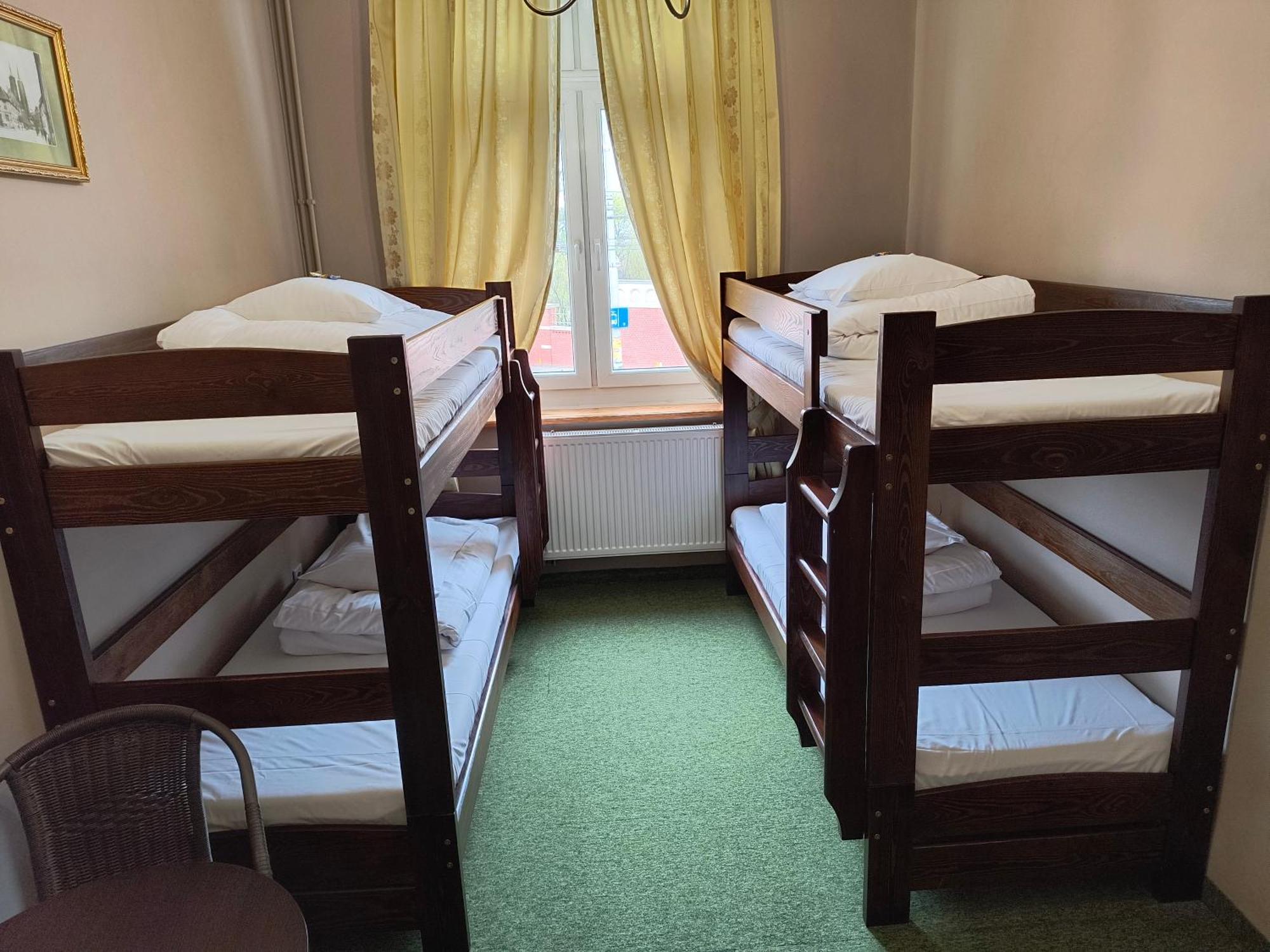 Green Hostel Wroclaw Przy Zoo Esterno foto