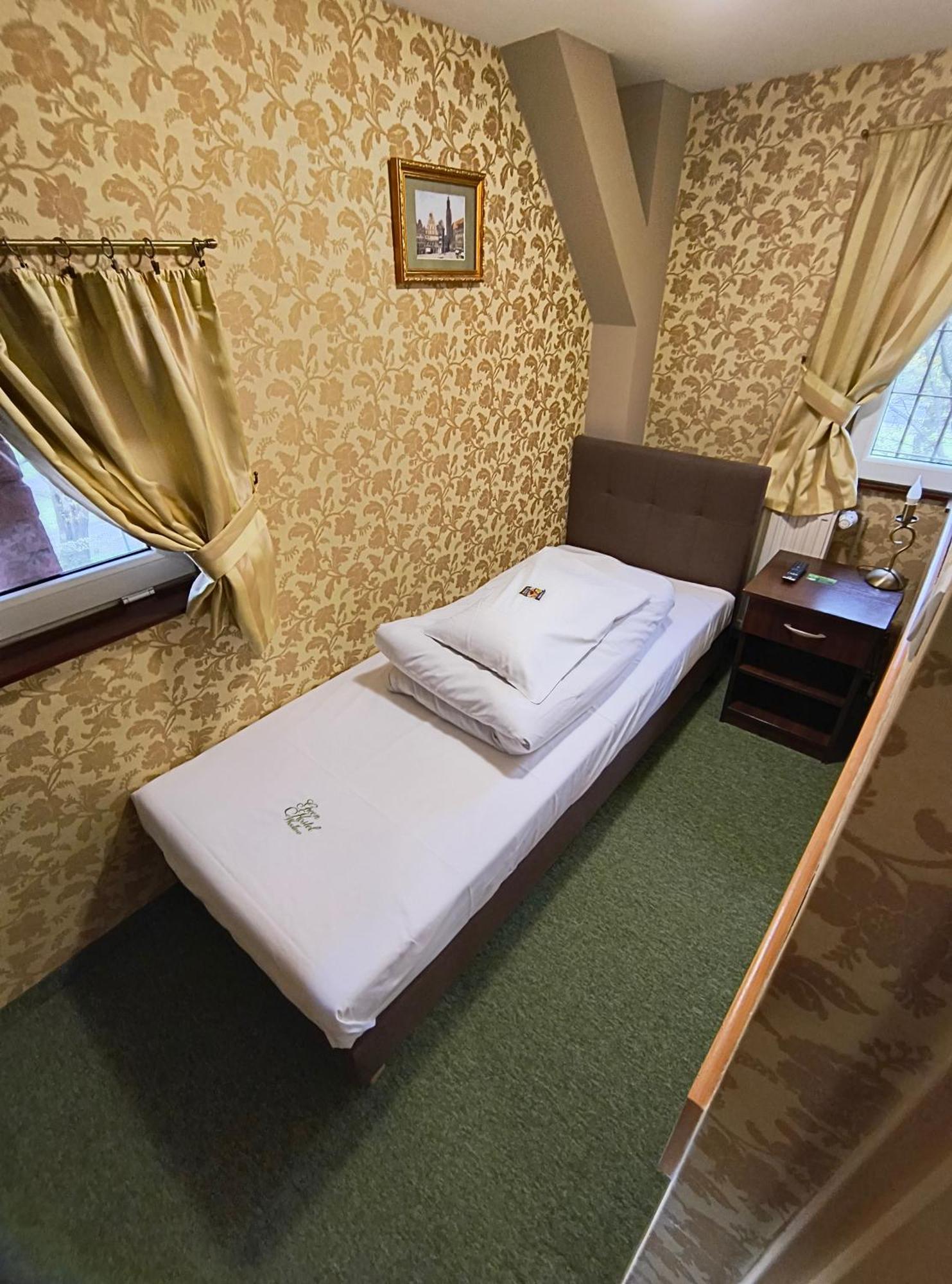 Green Hostel Wroclaw Przy Zoo Esterno foto